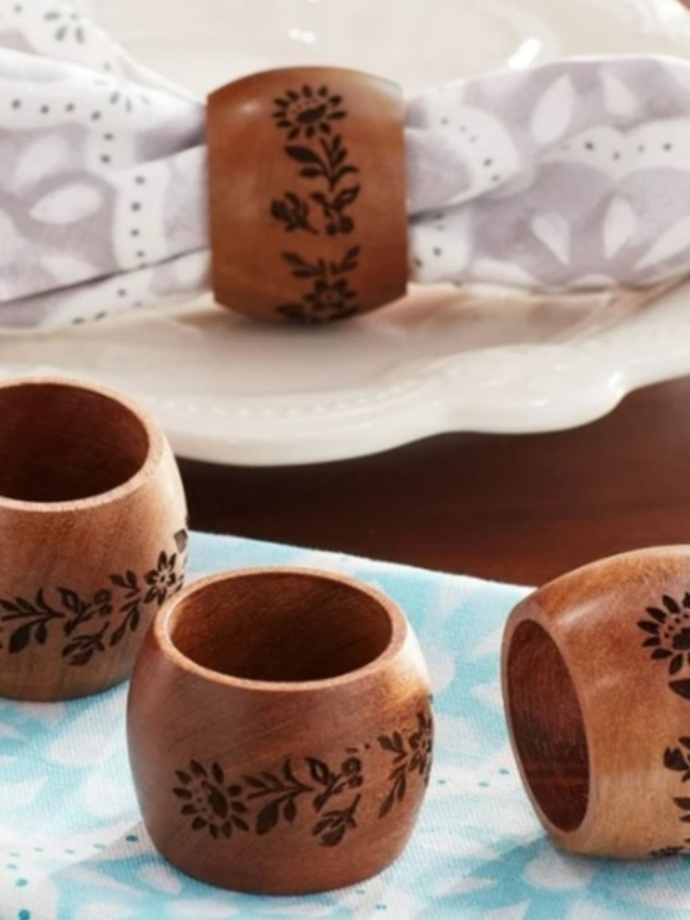 The Pioneer Woman Wooden Floral Napkin Rings - Brown
